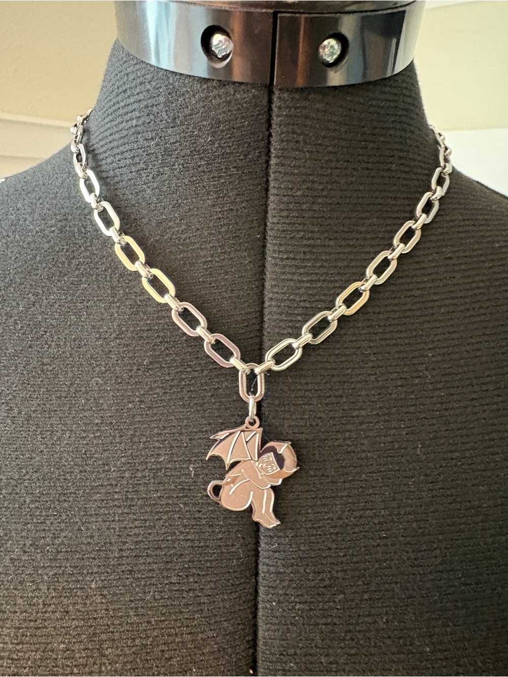 Tunnel Vision Necklace